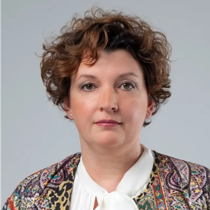 Oxana Loguinova (Head of Growth for MENA, EU, and UK at Olive Gaea)